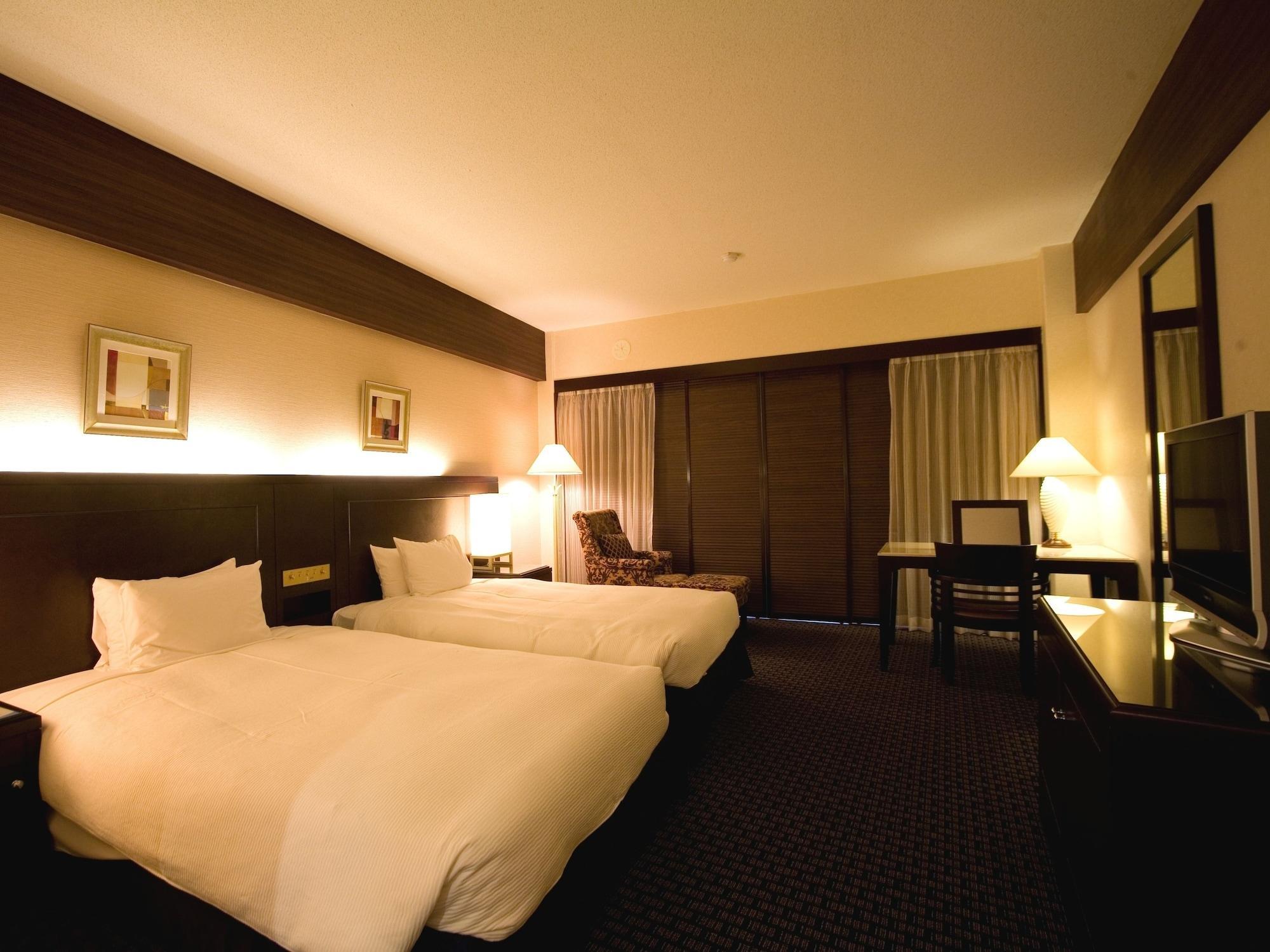 Okinawa Kariyushi Beach Resort Ocean Spa Onna Exterior foto