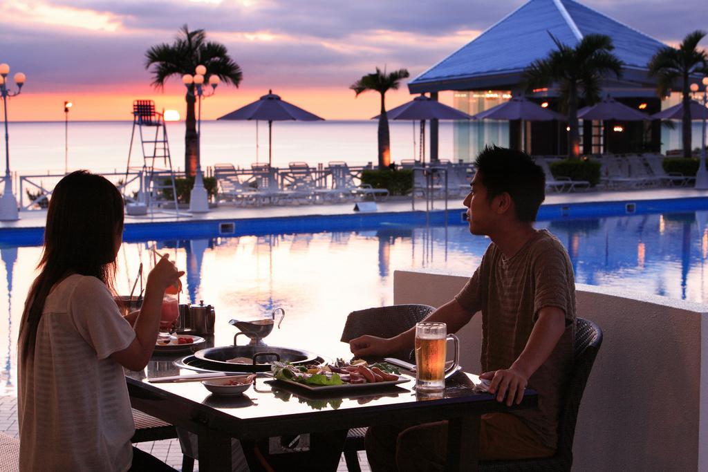 Okinawa Kariyushi Beach Resort Ocean Spa Onna Exterior foto